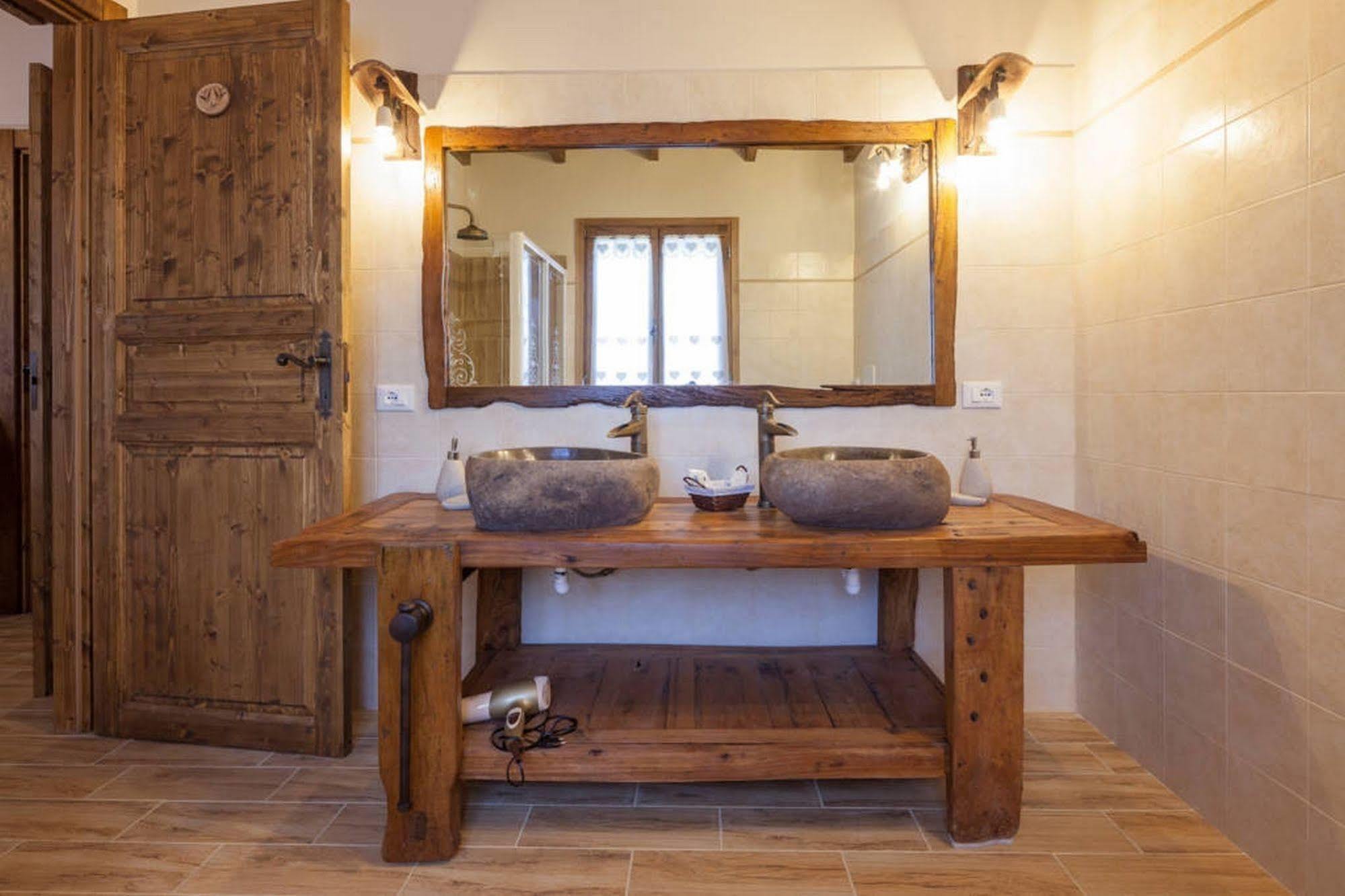 Bed and Breakfast La Casa Delle Rondini Roncoferraro Exterior foto